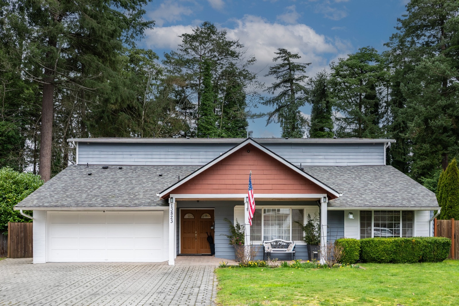 Front of Mari's Home Care in Kirkland